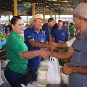 Coronel Fernanda é recebida por apoiadores em quatro municípios