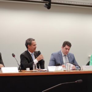 Coronel Fernanda defende medidas de curto prazo para reduzir preço do gás natural e viabilizar fertilizantes no país Coronel Fernanda defende medidas de curto prazo para reduzir preço do gás natural e viabilizar fertilizantes no país