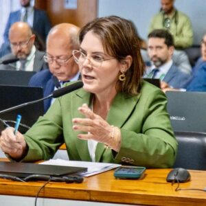 PRESSÃO NA CPMI | Coronel Fernanda amplia ofensiva e pede prisão de Lulinha, Frei Chico e conversão de domiciliar de Daniel Vorcaro