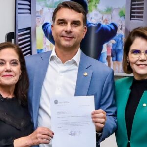 RECONHECIMENTO | Coronel Fernanda apoia indicação de Soraya ao TCU e destaca competência técnica e representatividade feminina RECONHECIMENTO | Coronel Fernanda apoia indicação de Soraya ao TCU e destaca competência técnica e representatividade feminina