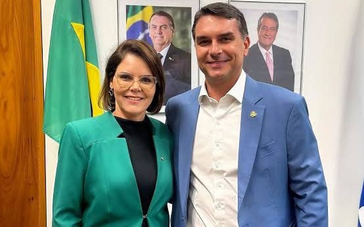Coronel Fernanda e Flavio Bolsonaro