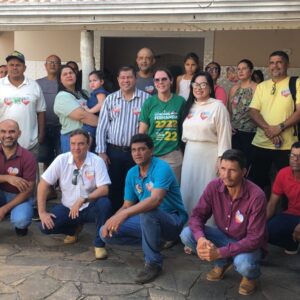 COMPROMISSO FIRMADO | Coronel Fernanda assume compromisso pela regularização fundiária em Araputanga COMPROMISSO FIRMADO | Coronel Fernanda assume compromisso pela regularização fundiária em Araputanga