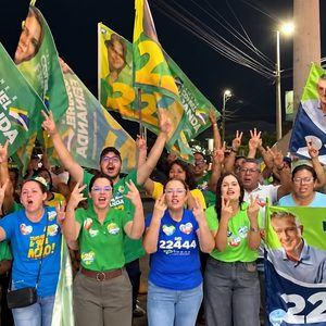 RETA FINAL | Coronel Fernanda lidera último grande ato do PL e reúne candidatos em carreata por Flávio Bolsonaro RETA FINAL | Coronel Fernanda lidera último grande ato do PL e reúne candidatos em carreata por Flávio Bolsonaro