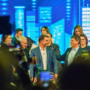 AGENDA ECONÔMICA | Coronel Fernanda reforça articulação com setor produtivo em encontro com Flávio Bolsonaro em São Paulo AGENDA ECONÔMICA | Coronel Fernanda reforça articulação com setor produtivo em encontro com Flávio Bolsonaro em São Paulo